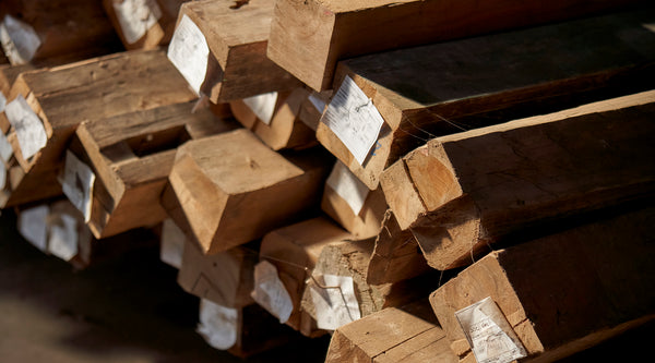 Reclaimed Wood or New Wood? Understand the Differences!
